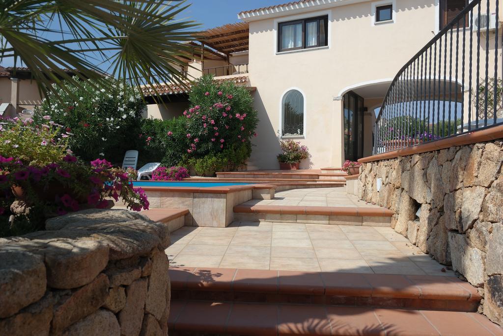Sardinia Blu Residence Golfo Aranci Extérieur photo