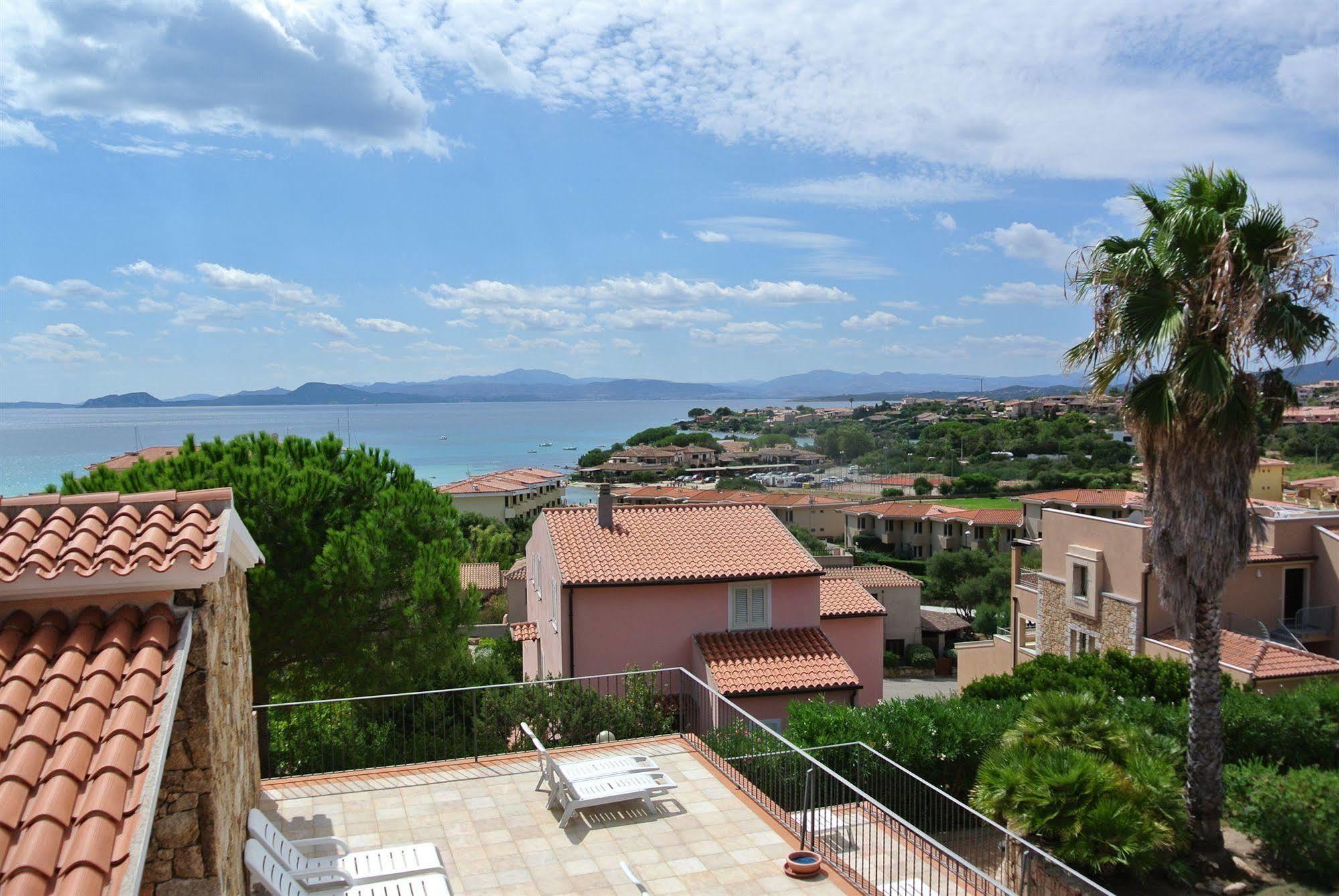 Sardinia Blu Residence Golfo Aranci Extérieur photo
