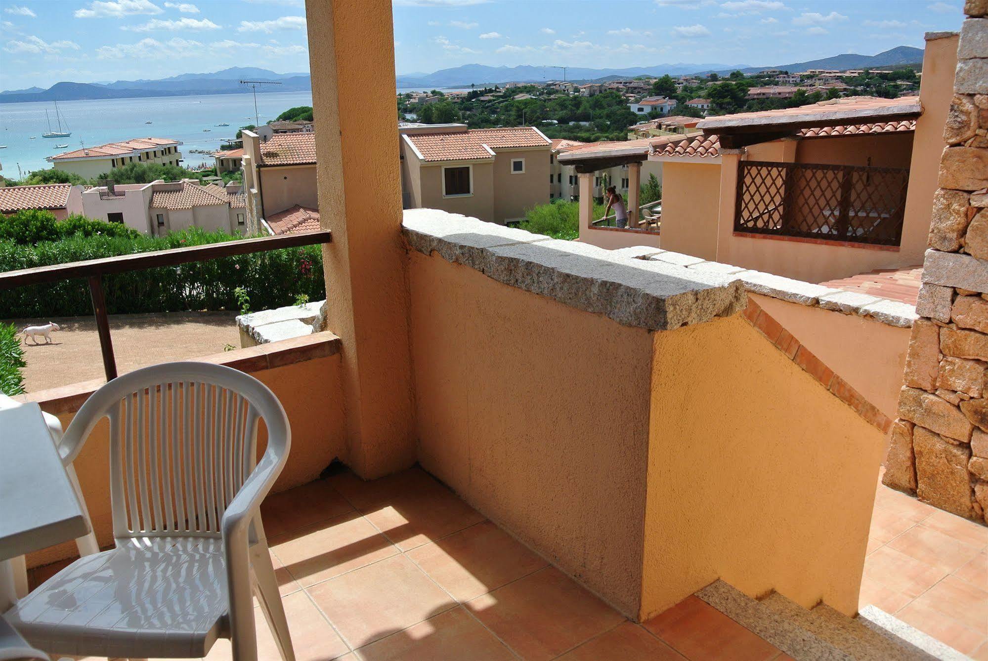 Sardinia Blu Residence Golfo Aranci Extérieur photo