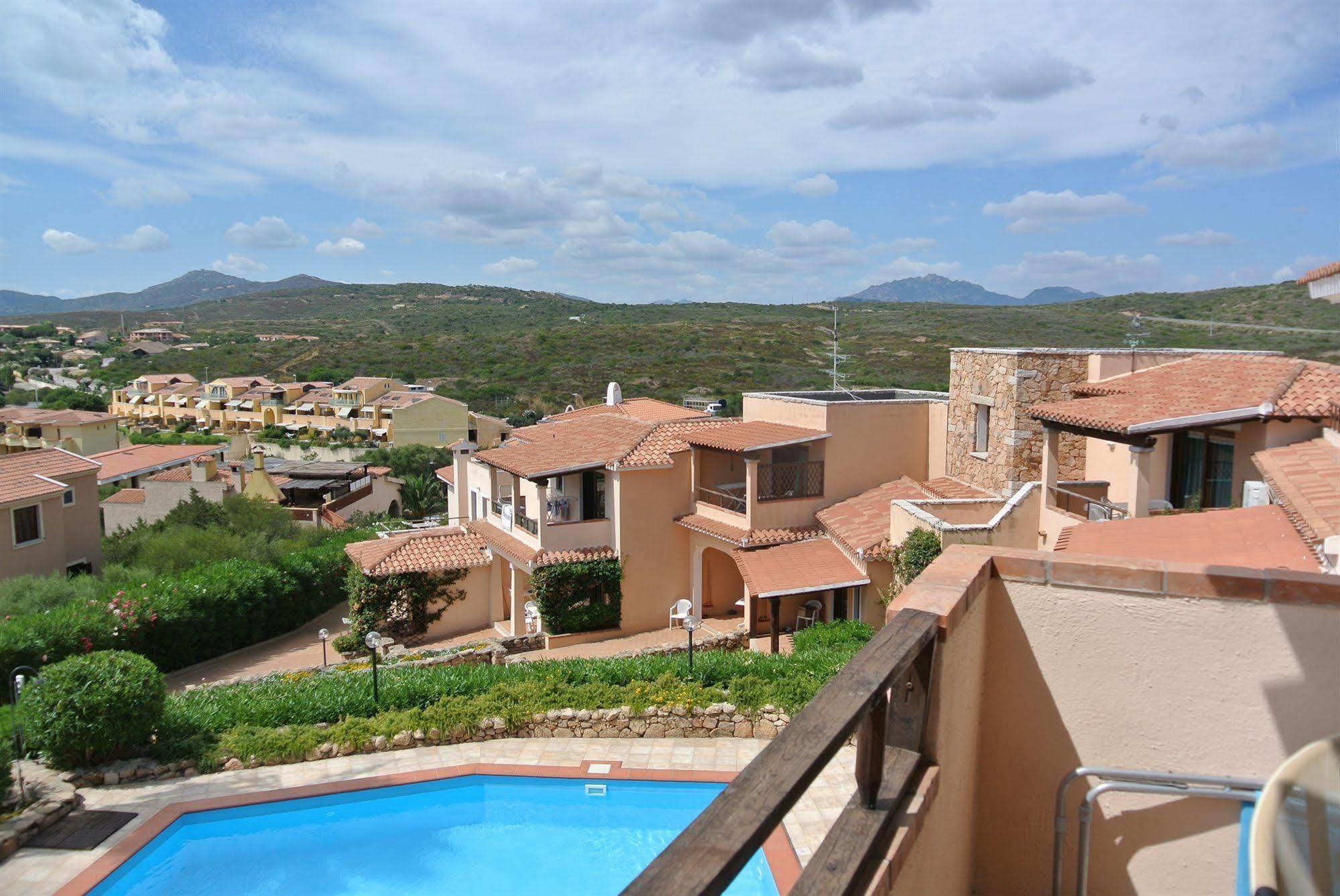 Sardinia Blu Residence Golfo Aranci Extérieur photo
